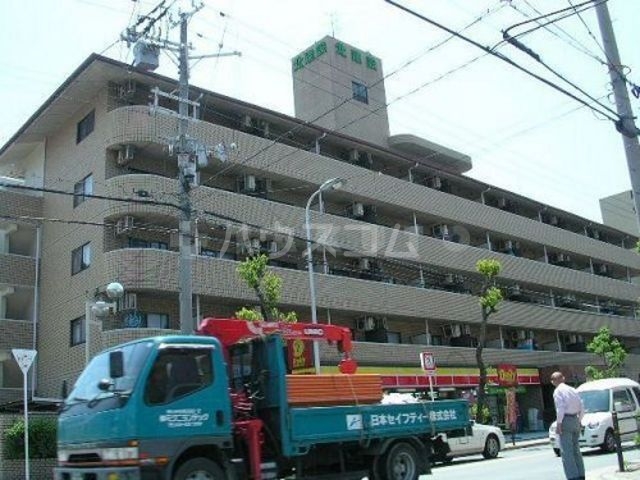 14/23 エントランス