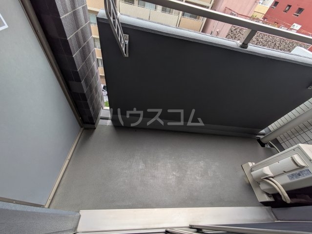 23/30 バルコニー