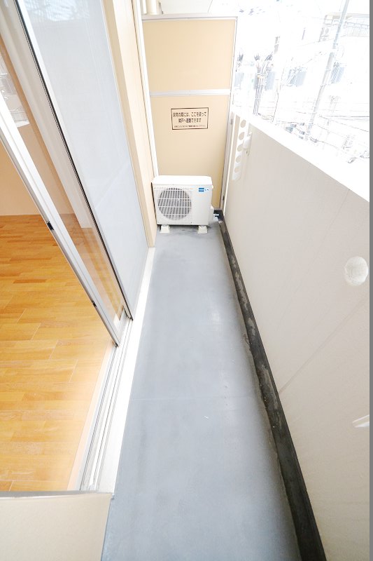 15/27 バルコニー