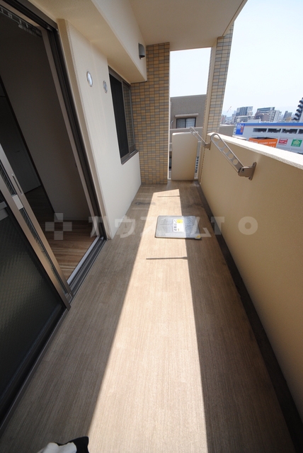 26/30 バルコニー