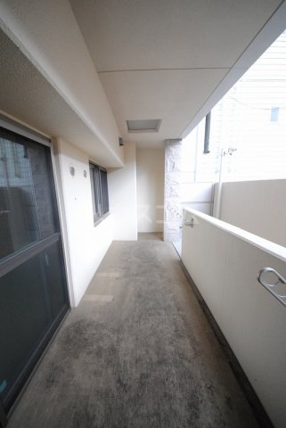 21/30 バルコニー