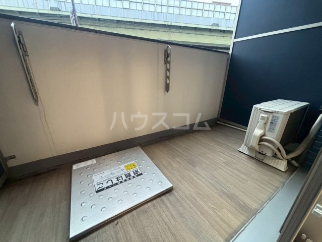 14/28 バルコニー