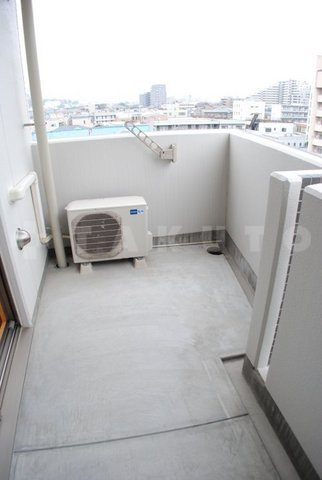 16/25 バルコニー