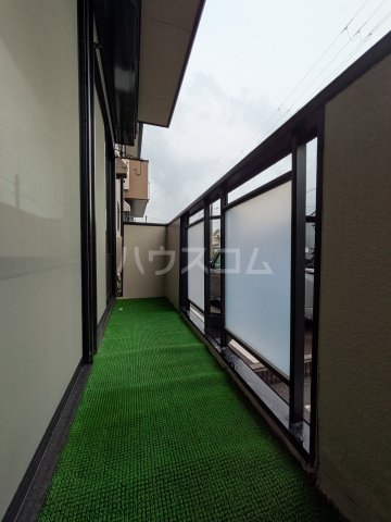 23/30 バルコニー