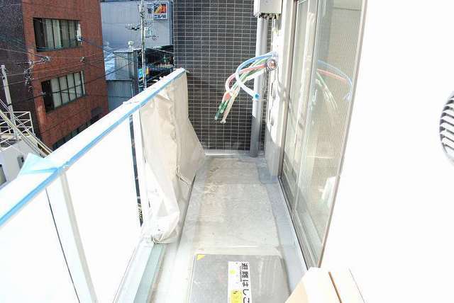 13/20 バルコニー