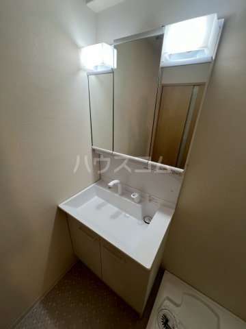 18/30 洗面