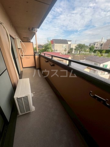 23/30 バルコニー