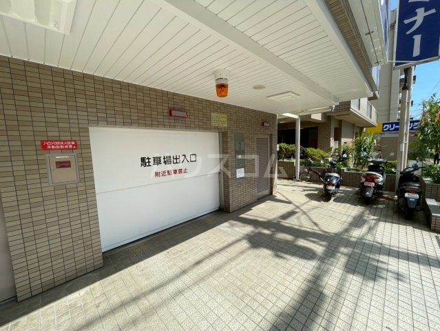 3/4 駐車場