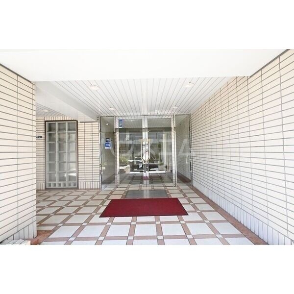 15/25 エントランス