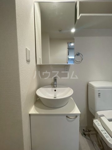 13/30 洗面
