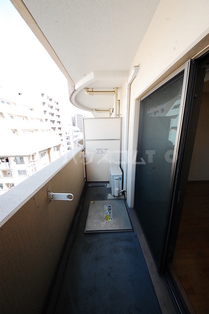 15/28 バルコニー