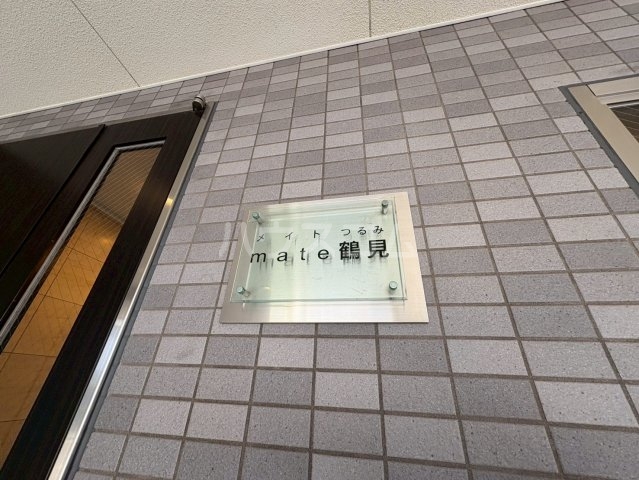 22/28 エントランス