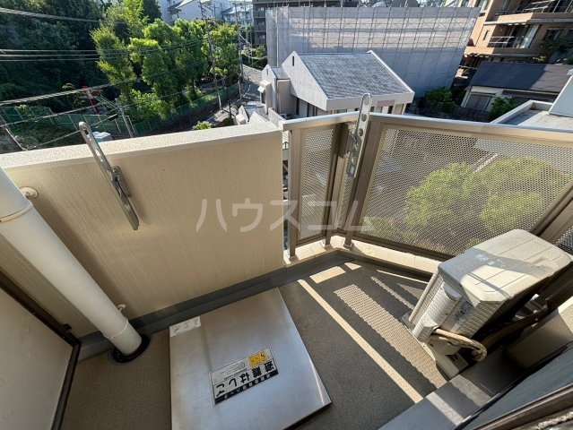 20/30 バルコニー