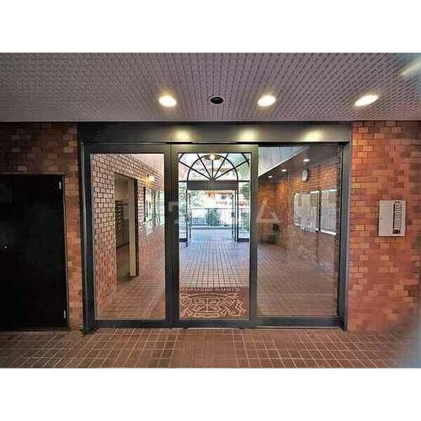 15/24 エントランス