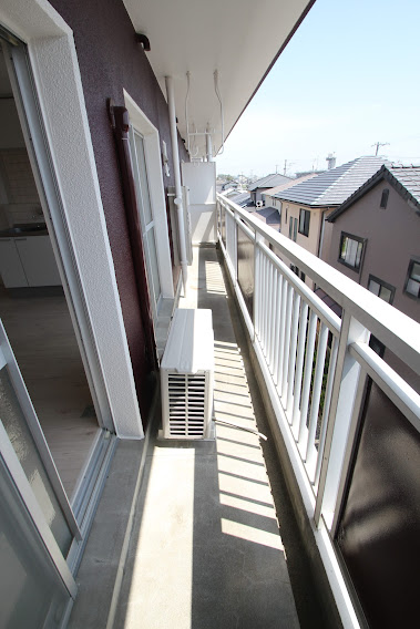 21/30 バルコニー