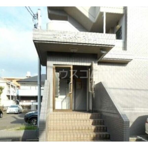 15/20 エントランス