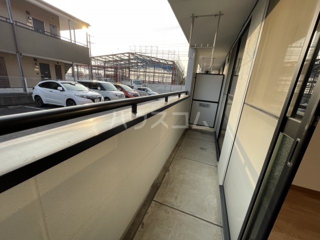 20/30 バルコニー