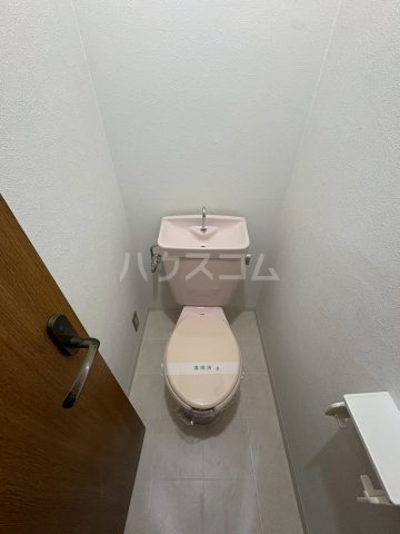 14/30 トイレ