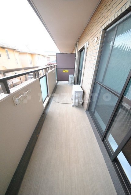 13/27 バルコニー