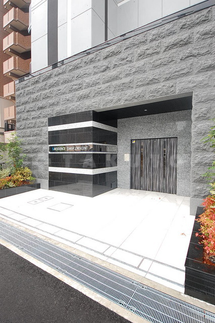 18/29 エントランス