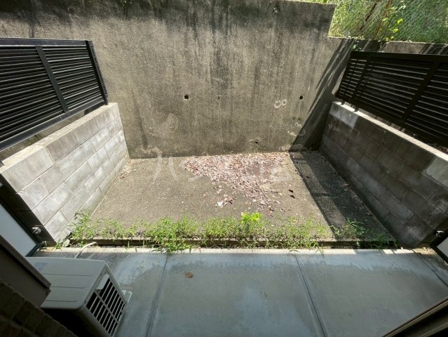 22/30 バルコニー