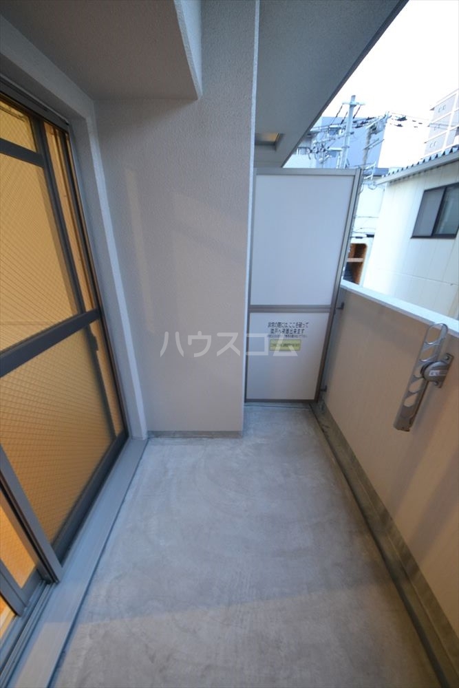 19/30 バルコニー