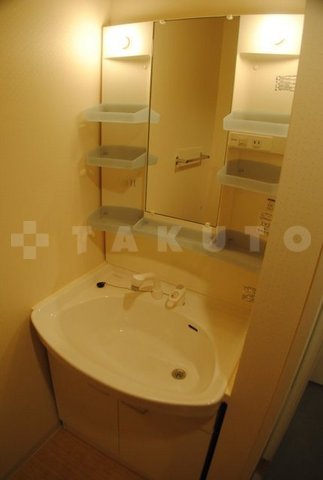 13/30 洗面