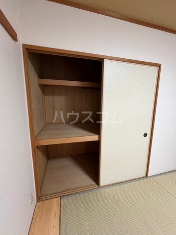 13/30 収納