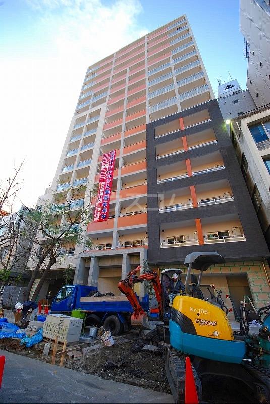 18/24 エントランス