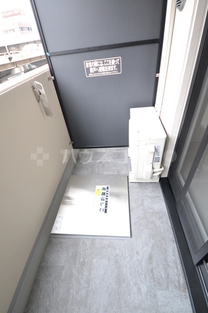 13/28 バルコニー