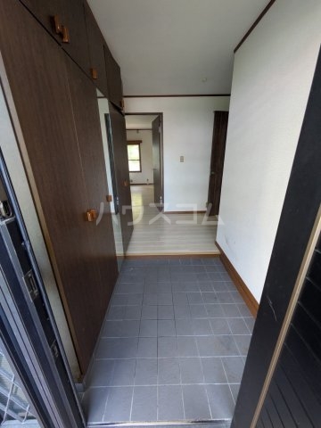 17/30 玄関