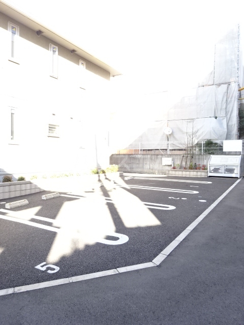 4/12 駐車場