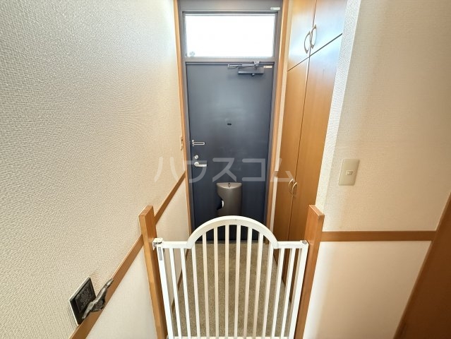 13/30 玄関