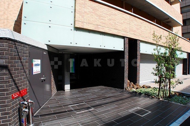 20/29 エントランス