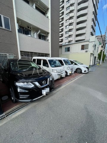 26/30 駐車場