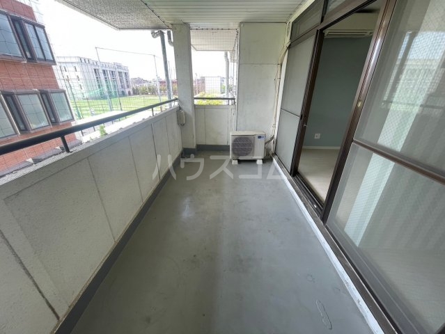 25/30 バルコニー