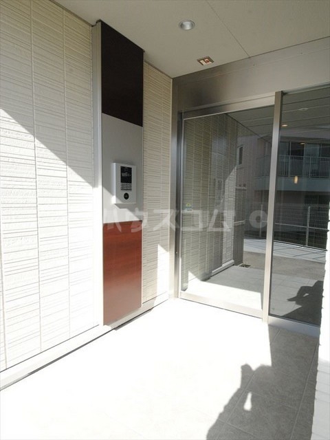 13/24 エントランス