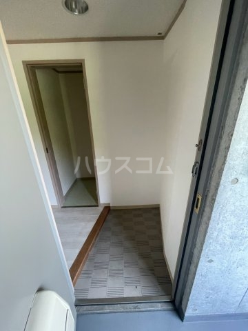 14/30 玄関