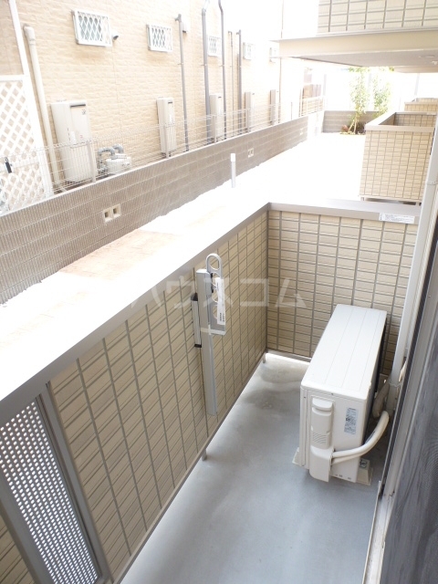 17/30 バルコニー