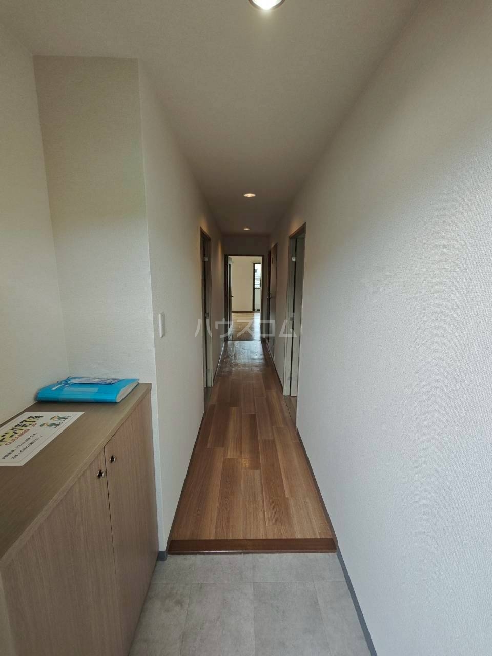 13/30 玄関