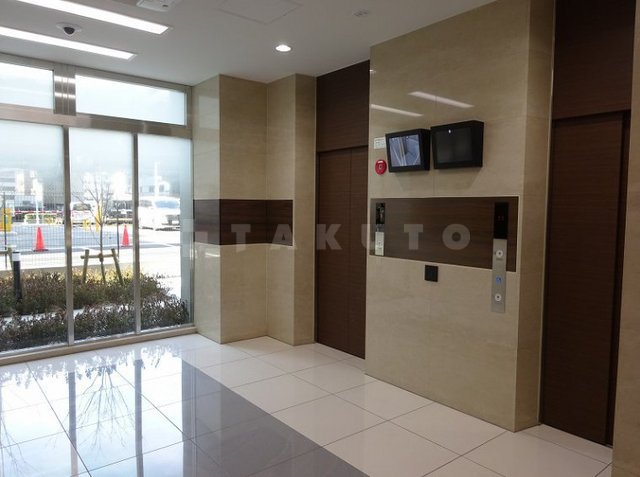 14/24 エントランス