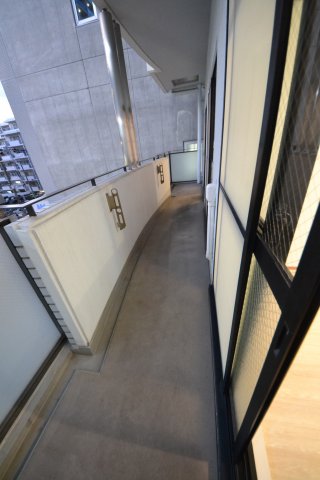 20/30 バルコニー