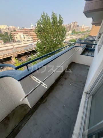 20/30 バルコニー