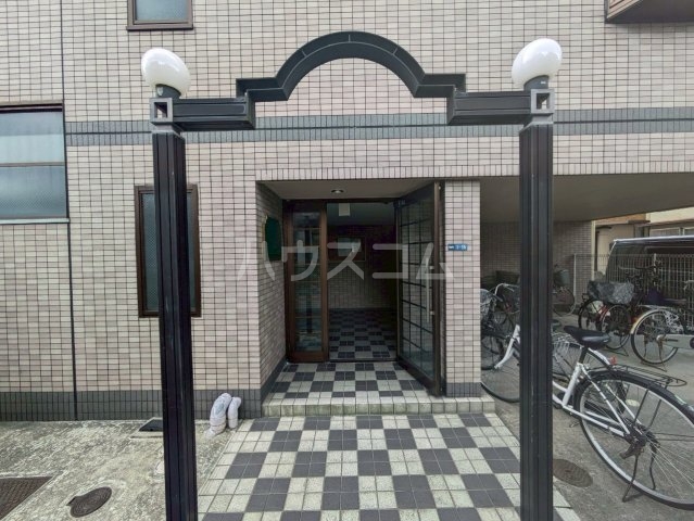 3/6 エントランス