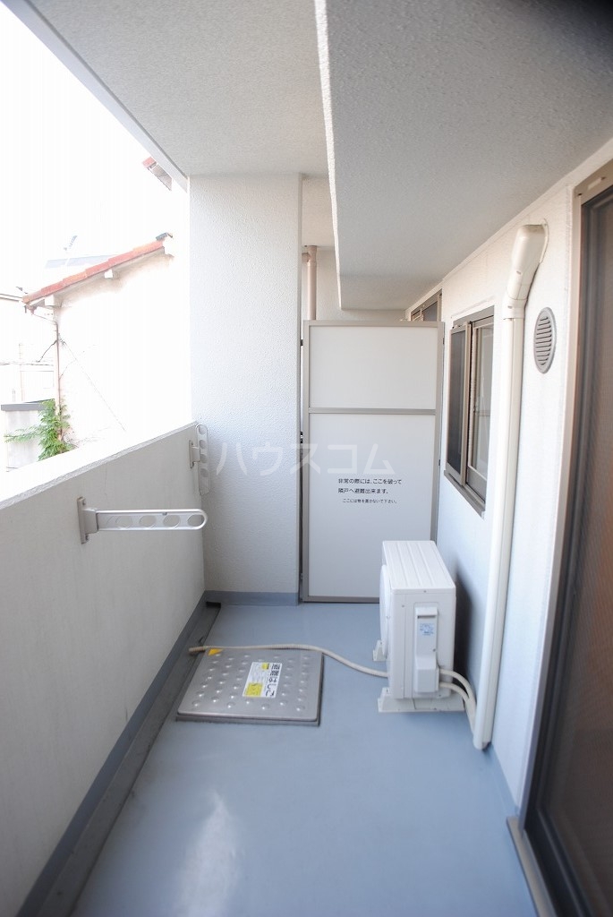 17/29 バルコニー