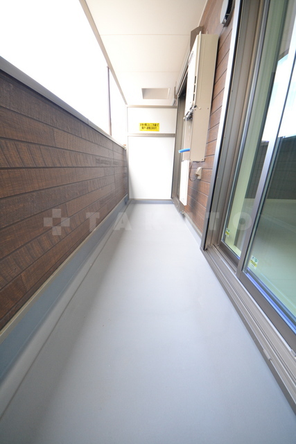 19/30 バルコニー