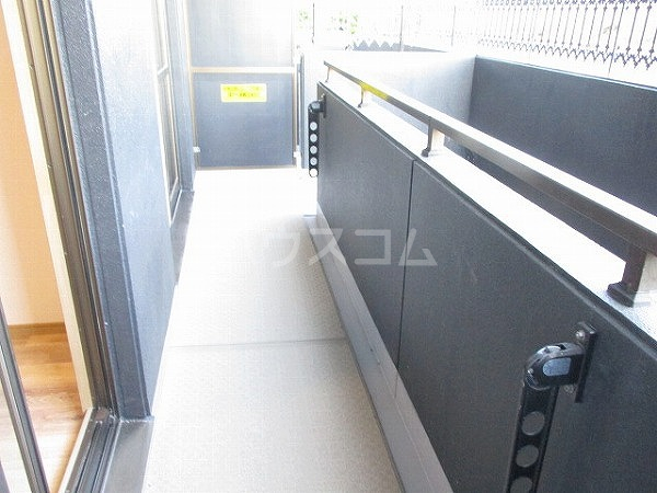 20/30 バルコニー