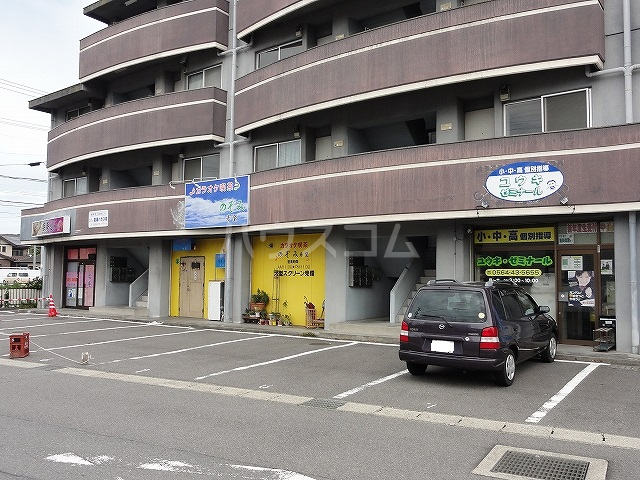 15/25 駐車場