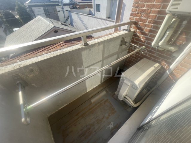23/30 バルコニー