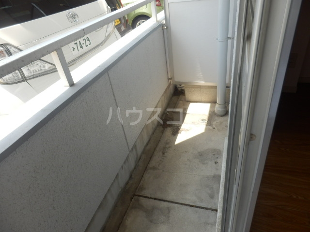 18/28 バルコニー